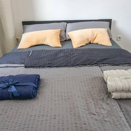 Apartment In Wuppertal - Charmante 3-Zimmer-Oase Mit Kamin Und Badewanne Eksteriør bilde