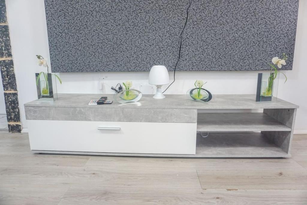 Apartment In Wuppertal - Charmante 3-Zimmer-Oase Mit Kamin Und Badewanne Eksteriør bilde