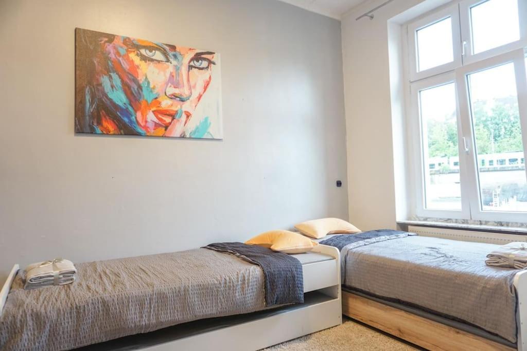 Apartment In Wuppertal - Charmante 3-Zimmer-Oase Mit Kamin Und Badewanne Eksteriør bilde