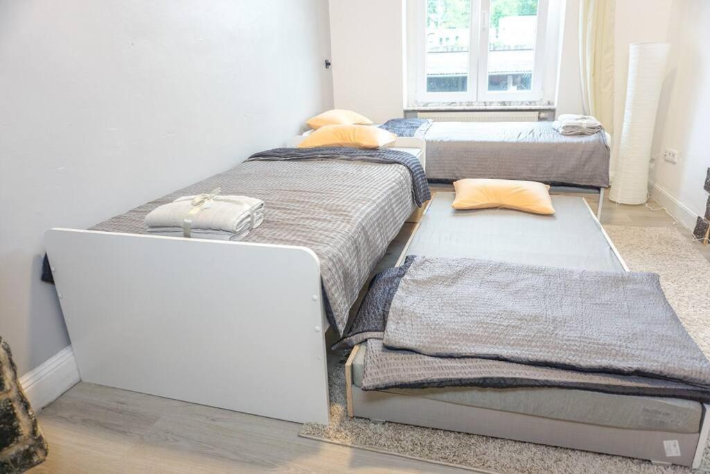 Apartment In Wuppertal - Charmante 3-Zimmer-Oase Mit Kamin Und Badewanne Eksteriør bilde