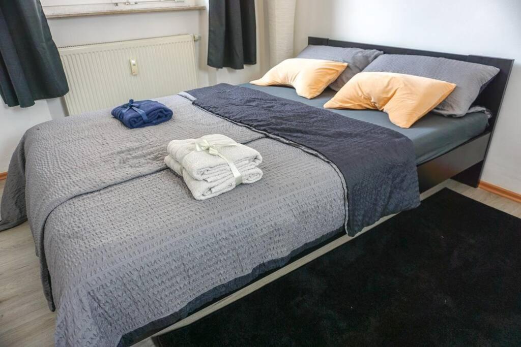 Apartment In Wuppertal - Charmante 3-Zimmer-Oase Mit Kamin Und Badewanne Eksteriør bilde